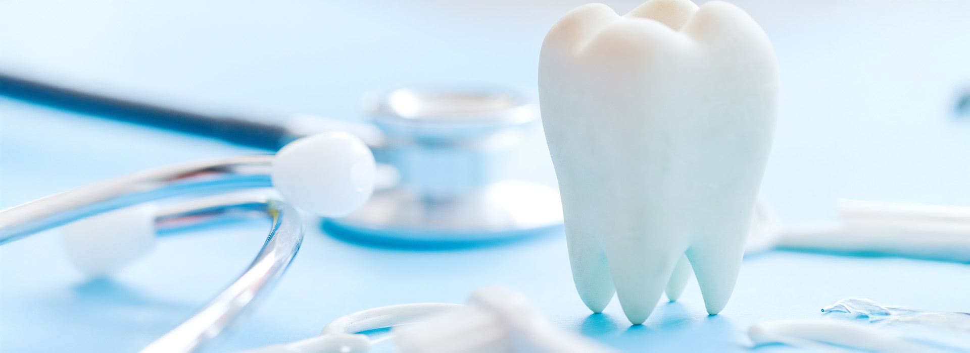 Foxx Dental of Franklin Square | Root Canals, Oral Exams and Dental Bridges
